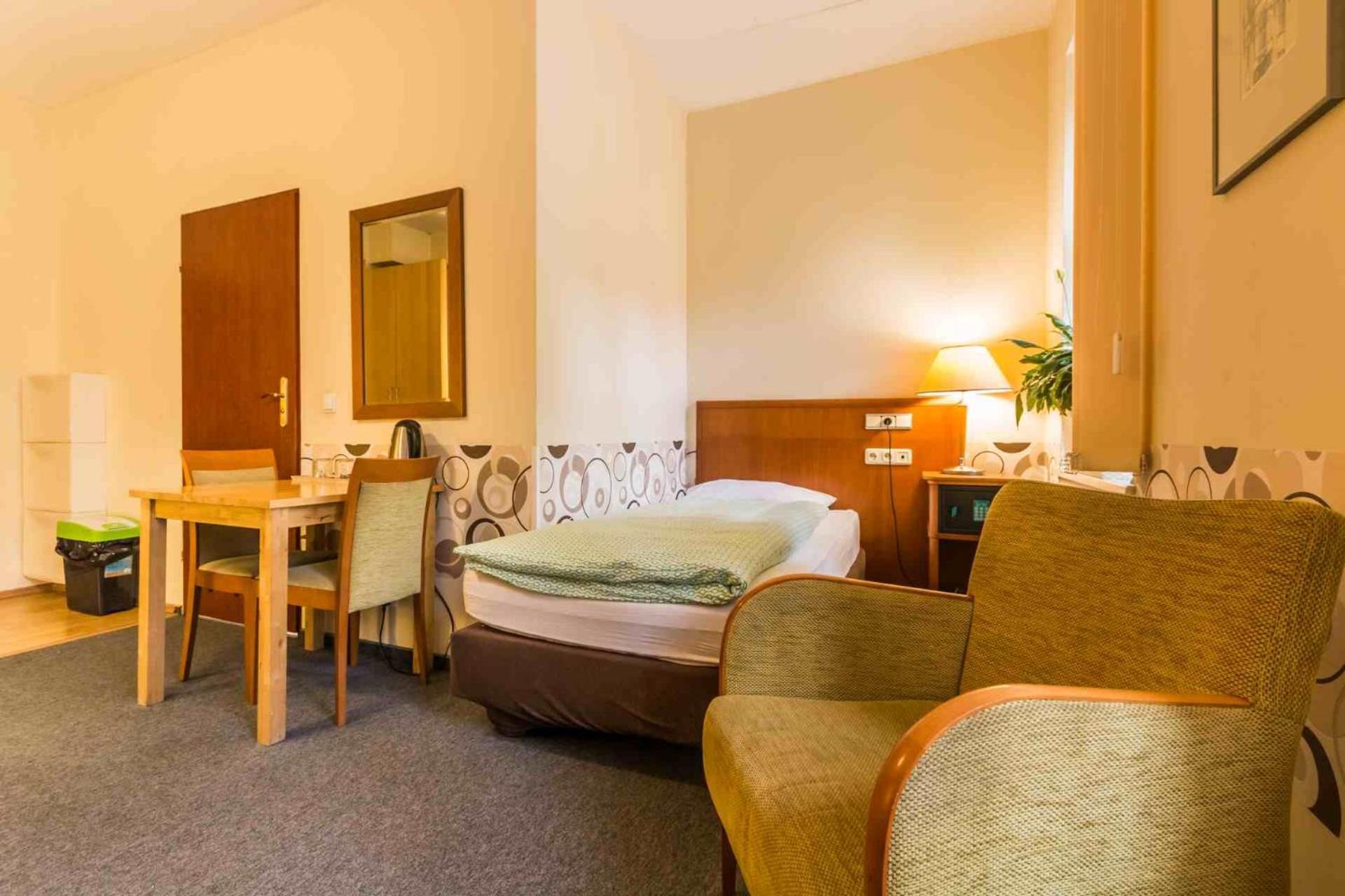 קטוביץ Hostel Nina מראה חיצוני תמונה