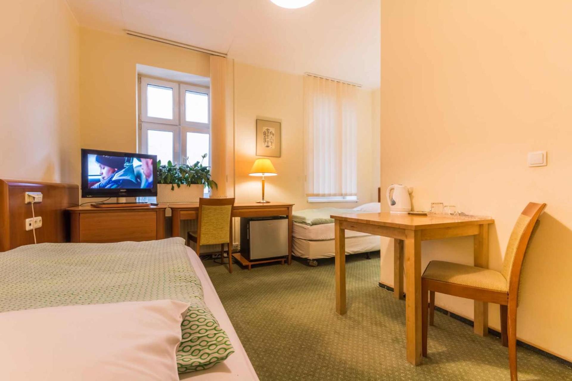 קטוביץ Hostel Nina מראה חיצוני תמונה