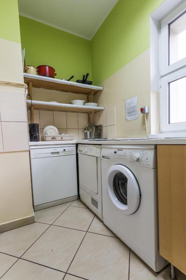 קטוביץ Hostel Nina מראה חיצוני תמונה